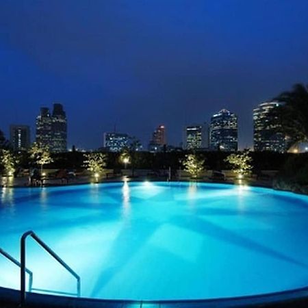 Batavia Hotel & Serviced Apartments Джакарта Екстериор снимка