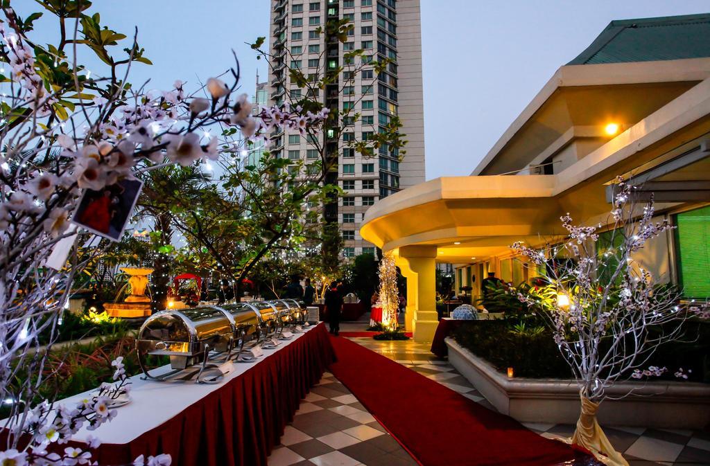 Batavia Hotel & Serviced Apartments Джакарта Екстериор снимка